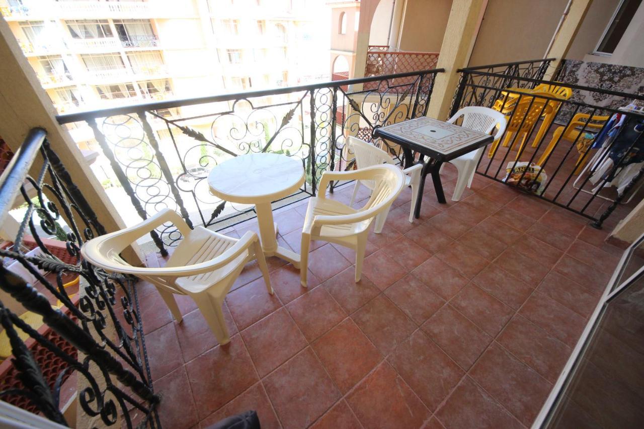 Menada Atrium Apartments エレニテ エクステリア 写真