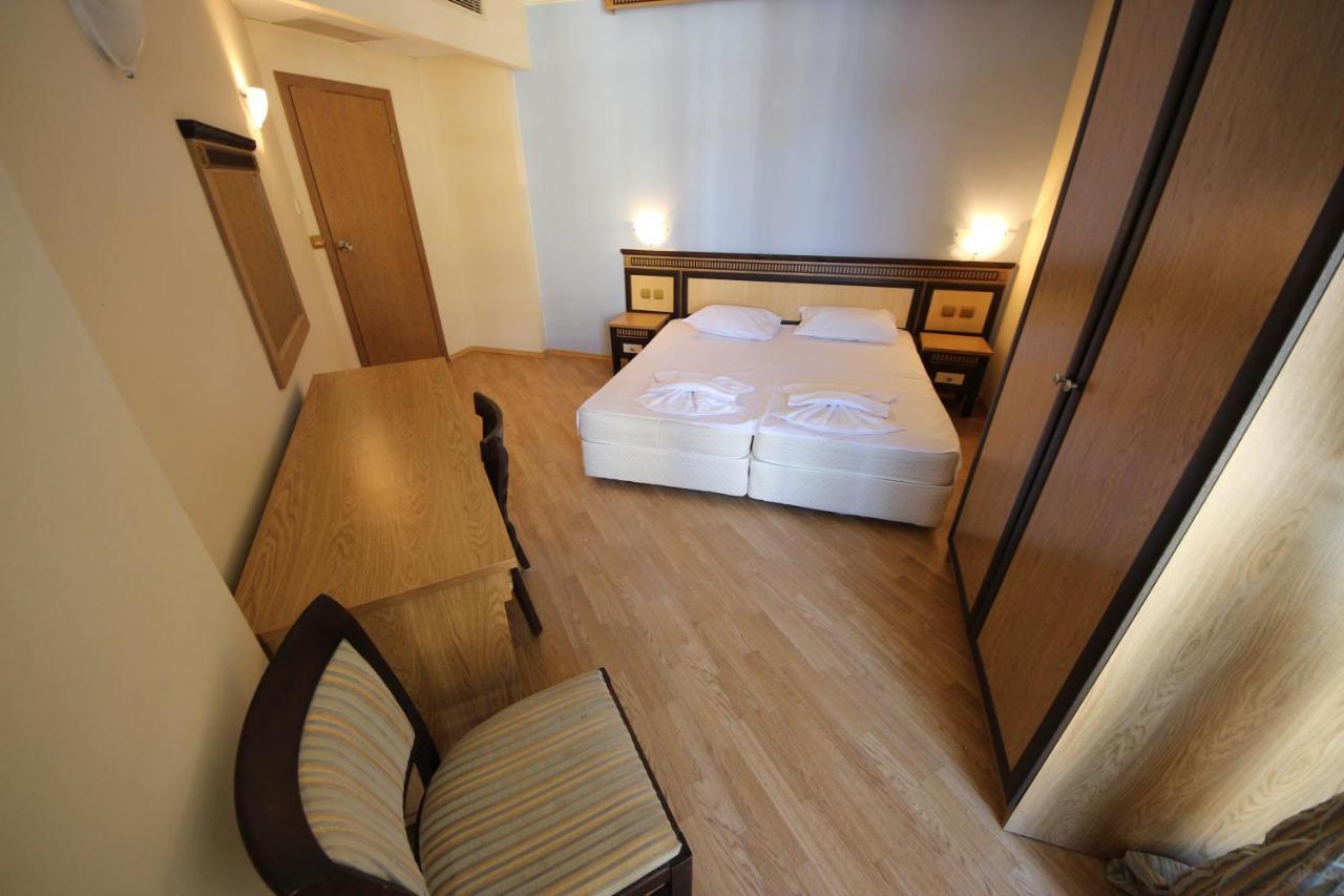 Menada Atrium Apartments エレニテ エクステリア 写真
